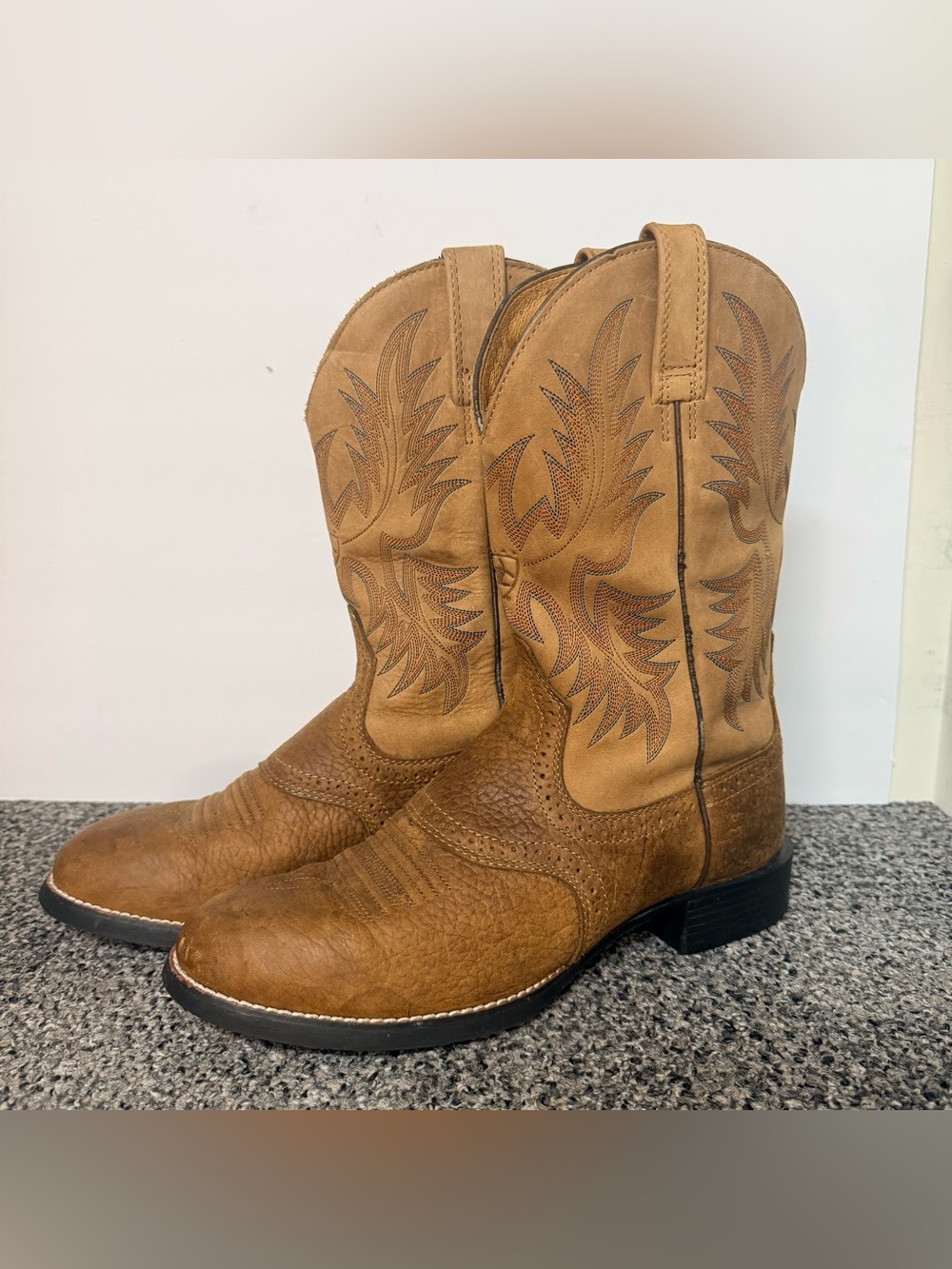 Ariat Tan Brown Leather Western Cowboy Boots with Embroidered Shaft